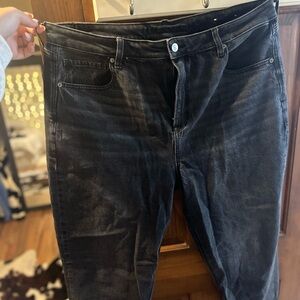 American Eagle Strigid Mom Jean